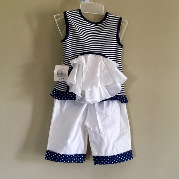 NWT 2 piece nautical outfit - Picture 2 of 2